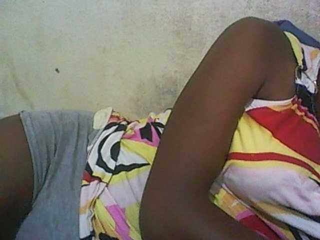 Ringhäälingupildid ElianeXhot