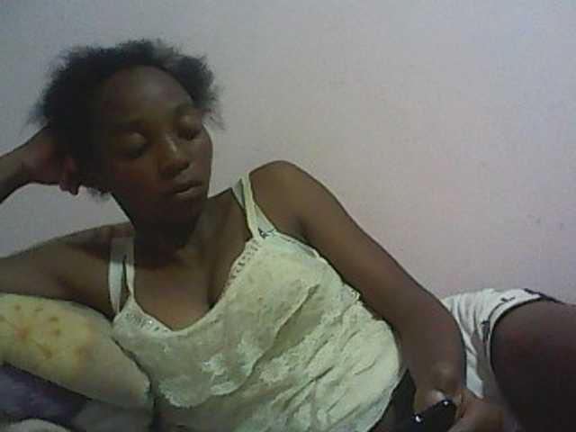 Ringhäälingupildid ElianeXhot