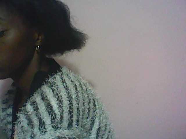 Ringhäälingupildid ElianeXhot