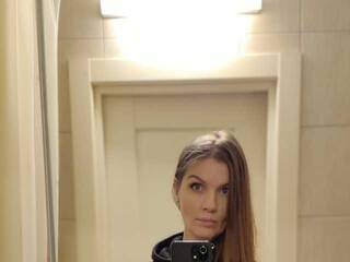 Erootiline videovestlus ElieArt