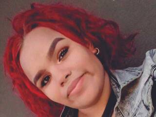 Erootiline videovestlus Elirojo