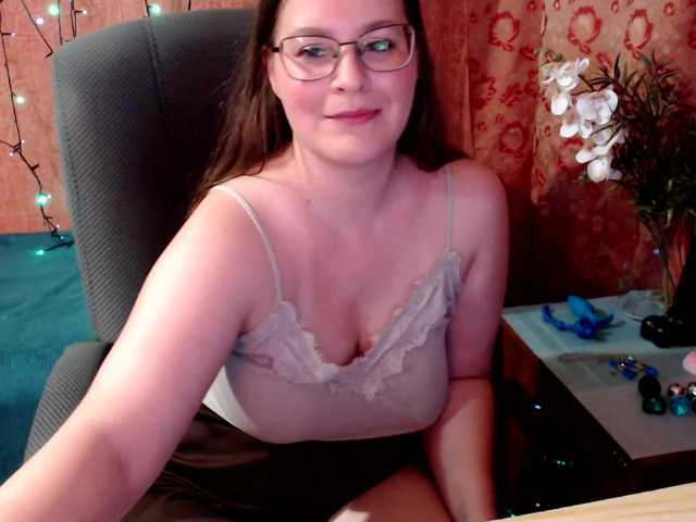 Fotod Elizabeth_S Show the figure of 25 tc. armpits 15 tk, tits 50 tk; show feet 20 tk; Insert anal plug 70 tk; Camera view up to 5 minutes 65 tk; hairy pussy and bald ass 80 tk; jerk off for about 5 minutes 350 tk;