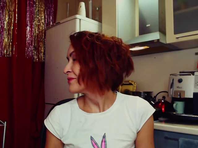 Ringhäälingupildid Ella-Co