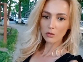 Erootiline videovestlus Elle-Dior