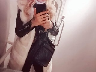 Erootiline videovestlus ellyslimdoll