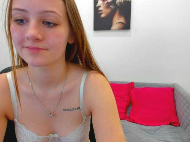 Fotod ElsaJean18 Enjoy my lovely #hot show! Warm welcome to everybody! I want to feel you guys #hot #teen #dance #show