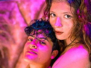 Erootiline videovestlus MiaAndAlex