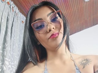 Erootiline videovestlus EmaKhalifa