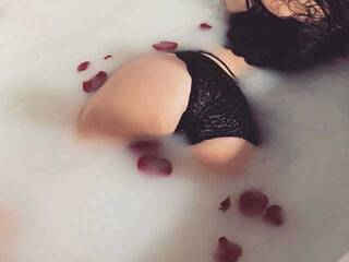 Erootiline videovestlus EmiliGreen