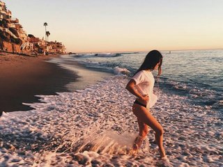 Erootiline videovestlus Emily-64