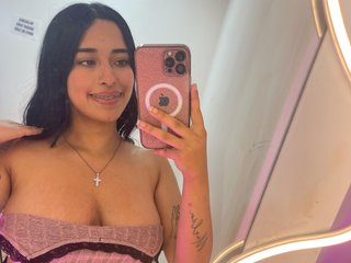 Erootiline videovestlus Emily-tay1
