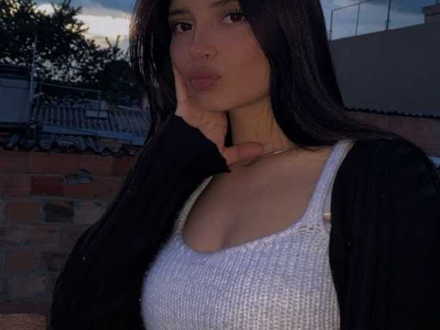 Profiili foto Emilyywhiite