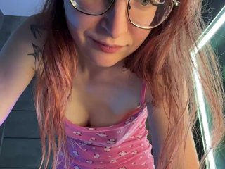 Erootiline videovestlus emma4you