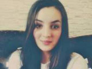 Erootiline videovestlus emmabees