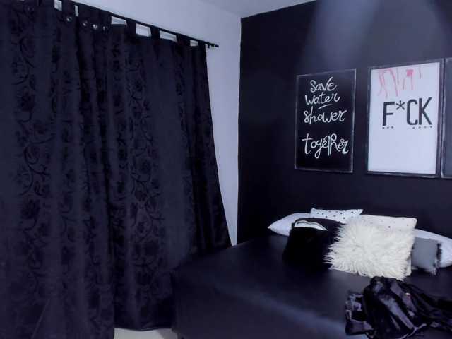 Ringhäälingupildid EmmaCole