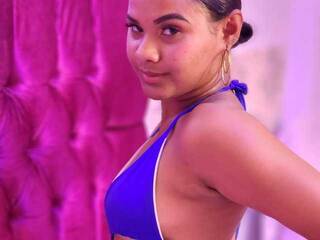 Erootiline videovestlus EmmaDawson