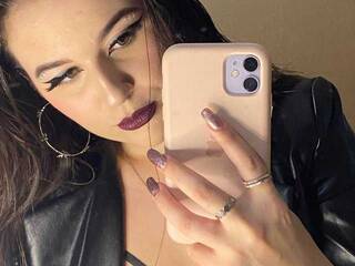 Erootiline videovestlus EmmaNeuman