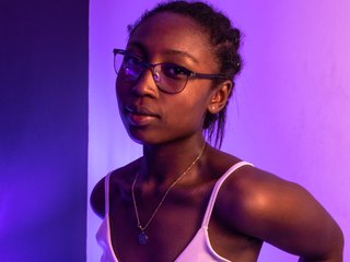 Erootiline videovestlus EmmaSanz