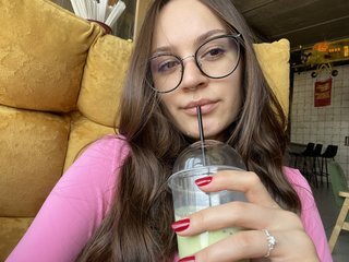Erootiline videovestlus Eva-brunette