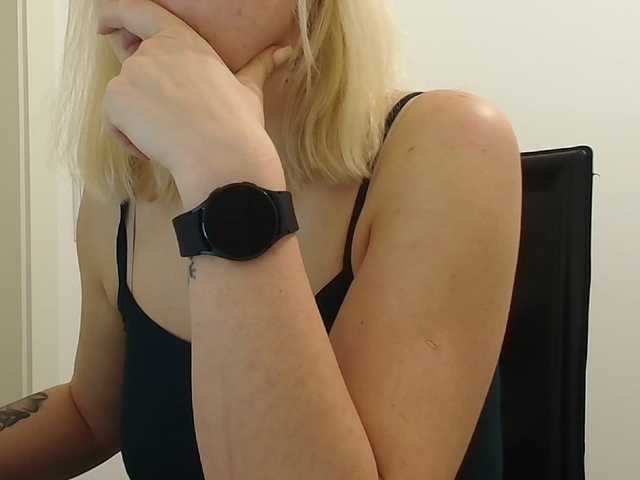 Ringhäälingupildid EvaMenson