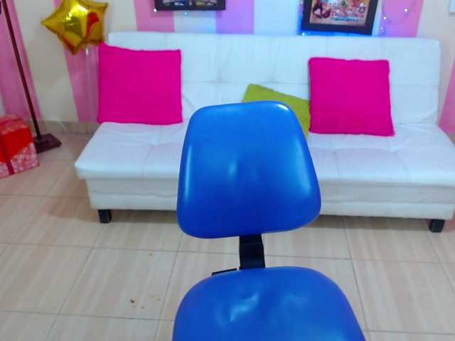 Ringhäälingupildid Evangeline-28