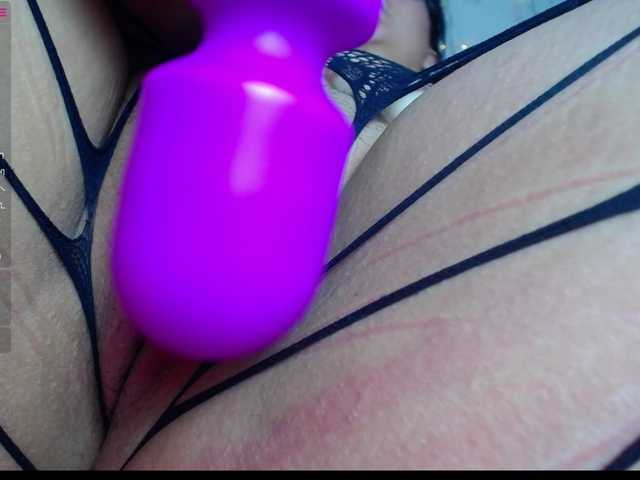 Fotod Evangeline-28 my pussy is very wet !!!! do you play ? #teen #bigboobs #new #dadysgirl #bbw #ebony