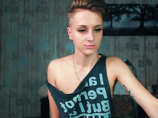 Ringhäälingupildid EvaSharm