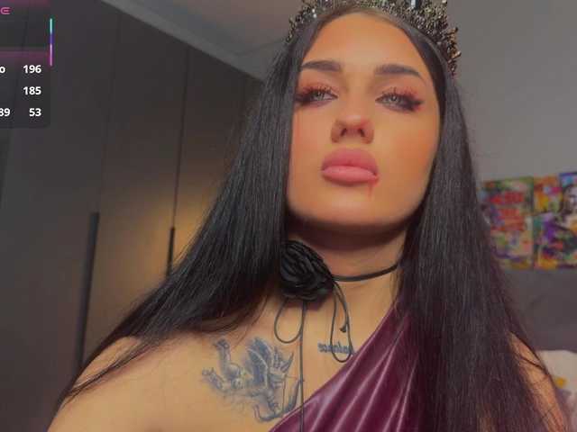 Ringhäälingupildid fatalefemme