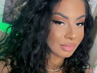 Erootiline videovestlus FinDomCardi