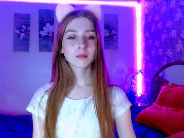 Fotod FireShoWw hello in my room! I'm trying to break the earning record! I hope for your help! #young #teen #cute #new #toys #sexy #hot #natural #shaved #smalltits #redhair