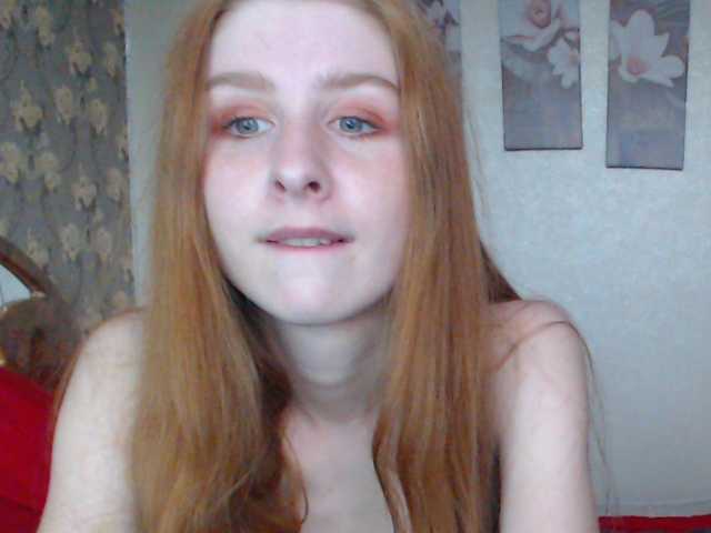 Fotod FireShoWw friendly redhead girl searching for u! #sexy #redhair #young #cute #natural #hot #sweet #shaved #funny #friendly #horny #ass #pussy #toys #smile #new #smart