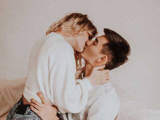 Erootiline videovestlus FlowerNBlade