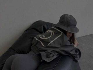 Erootiline videovestlus FlyWet