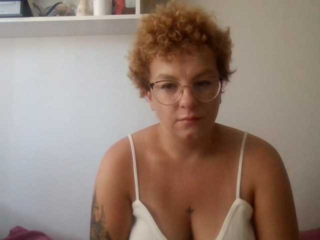 Ringhäälingupildid FrancesLovely
