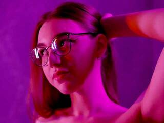 Erootiline videovestlus FreyaAdams