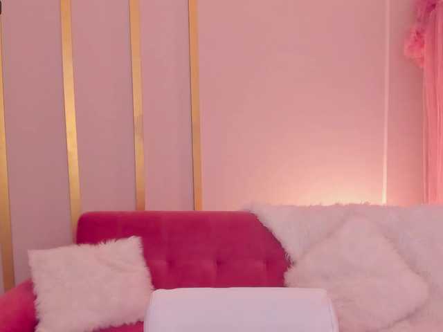 Fotod GabbieM21 Meet me and touch my pussy to feel how much pleasure I can give you! ♥ Rub clit at goal 138