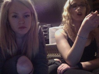 Ringhäälingupildid ganja-babes