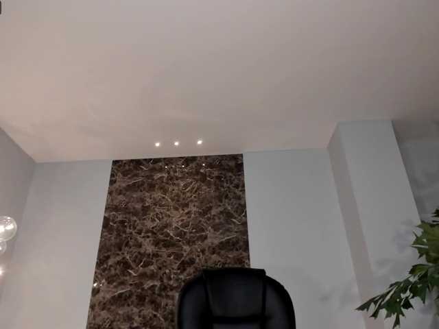 Ringhäälingupildid GianaWatson