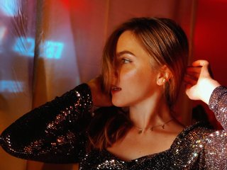 Erootiline videovestlus girl-in-white