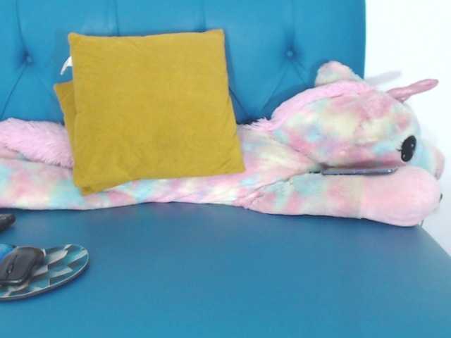 Ringhäälingupildid gitana-boobs