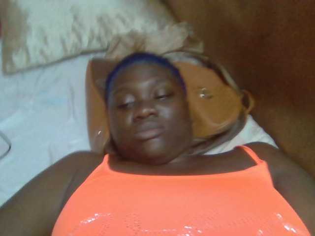 Ringhäälingupildid boobie_lexi