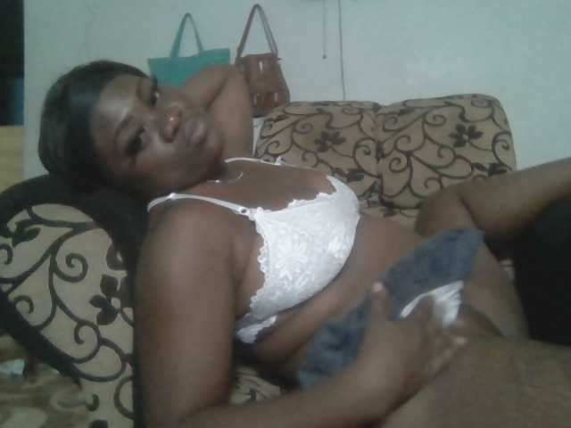 Ringhäälingupildid boobie_lexi