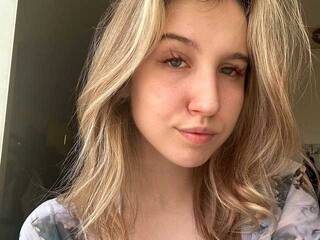 Erootiline videovestlus GlimmerVamp