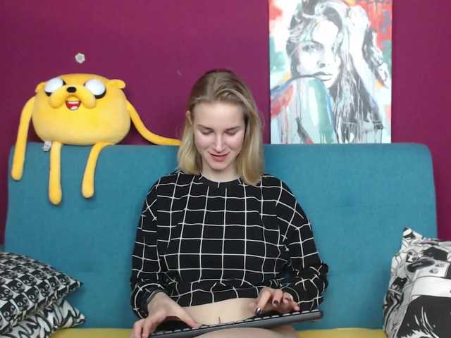 Ringhäälingupildid GraceWiggins