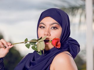 Erootiline videovestlus halimabashar