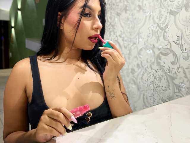 Profiili foto hannaa-thompsonn