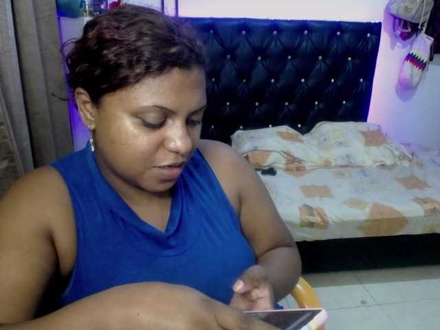 Fotod hannalemuath #squirt #latina #bigass #bbw helo guys welcome to my room I want to play and do jets a lot today