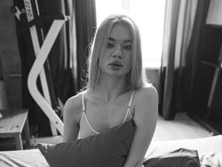 Erootiline videovestlus HelenaElfe