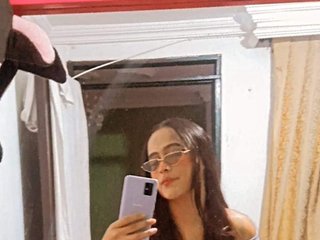 Erootiline videovestlus hellen-69