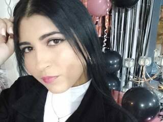 Erootiline videovestlus hellenmoon